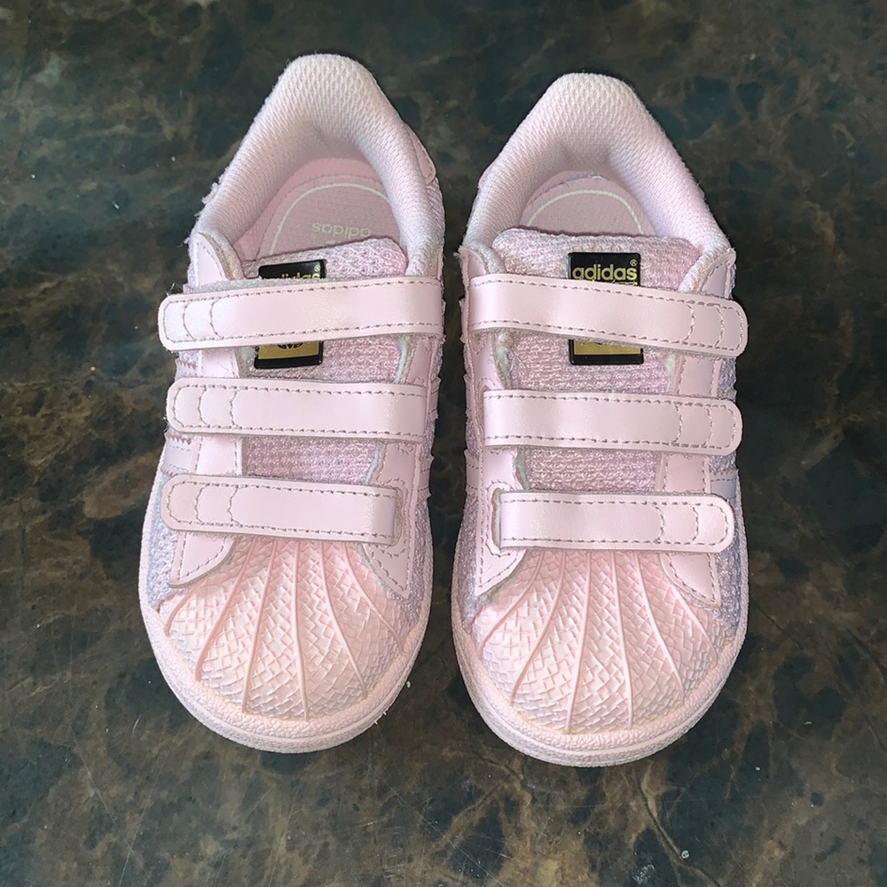 Adidas superstar Toddler Size 8